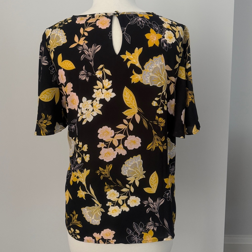 LOFT Black and Yellow Floral Blouse - Picture 5 of 6